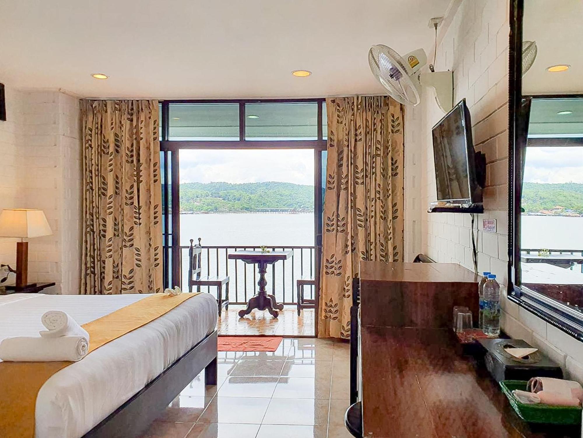 Phornpailin Riverside Resort Sangkhla Buri Esterno foto